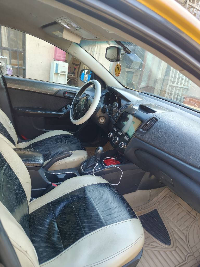 السلام عليكم للبيع فورتي موديل 12 مكفوله فقط من امريكه ضربه بل باب زغيره راجعه على البارد الباقي كفاله عامه سياره جاهزه من كل النواحي منضومه تبريد جديد رقم انكليزي سنويه لسه ما صاقطه حداديه بل جيس تكم ستريدن اشاير بل مري شاشه كامره وشرط احله من الصور رقمي *********** حلة, بابل
