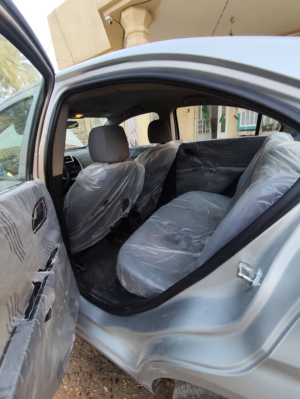 السلام عليكم 
شوفر ليت موديل 2018 وارد خليجي للبيع 
بيها جاملغ ايمن مبدل نطخت عندي وبدلته بلادي
 مكينه 1600 تبريد ثلج تدفئه نار🔥 
جديده السياره سبير منازل
غرفتها شركه ماملعوب بيها كلش نضيفه
تحكمات بلستيرن+لايت زنون يخبل+ لد سكن امامي خلفي
مثلث طفايه حريق شاشه بلدشبول+شاشه اعطال
  رقم اربيل تريد مداور تريد وكاله 
عارضها 93  وبيها مجال
 مكاني بابل ((***********)) واتس آب 
ملاحظة ترهم اقصاط بمقدمه 55 والباقي كل شهر 3اوراق
