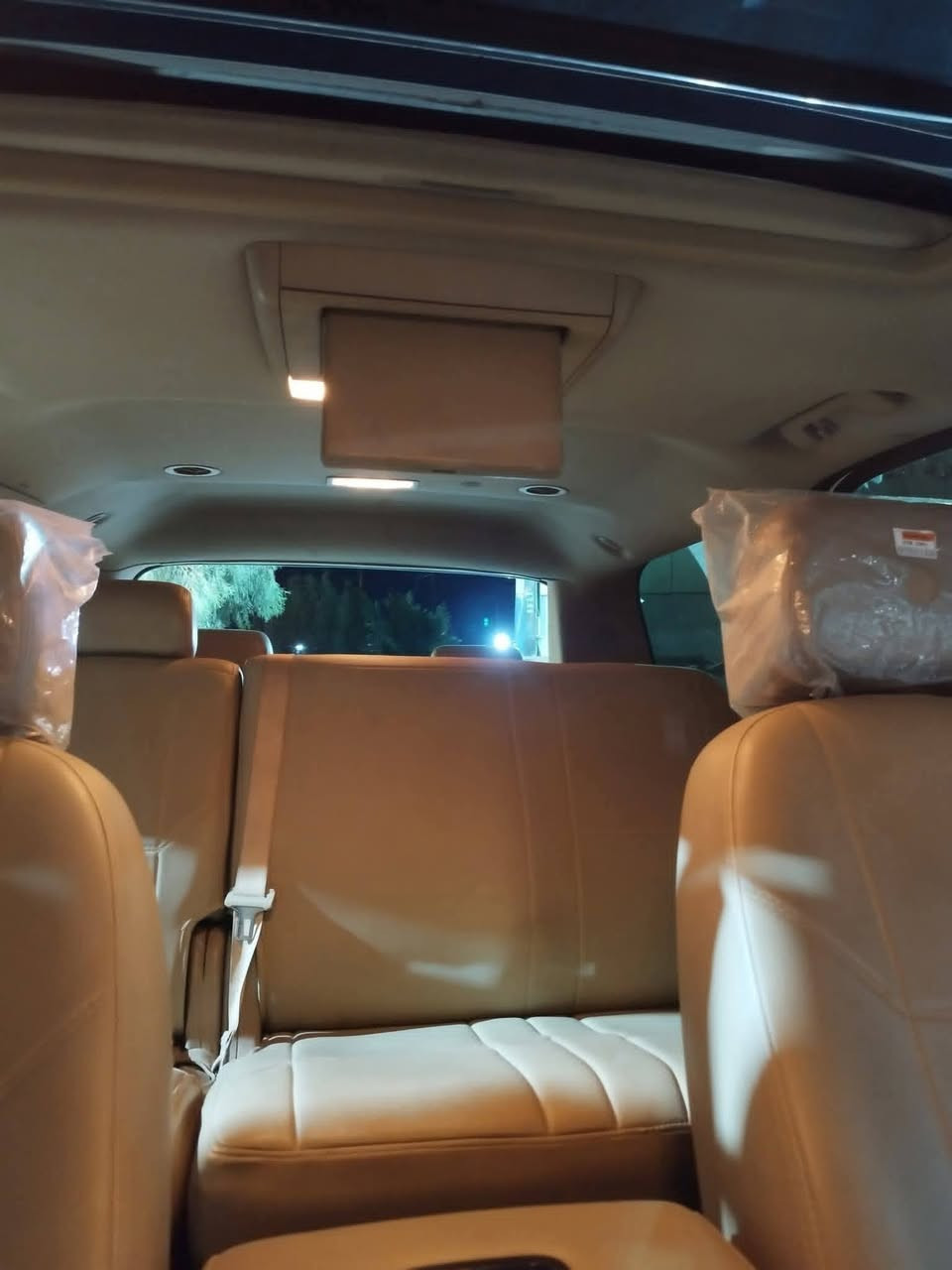 تاهو 2010سيارة جاهزة فول مواصفات متومه طبق الاصل تخم تأير جديد تدفئه تبريد ويه سويج  مكيه كير كفاله بدون كص بيهة بس جاملغ مصلح مكان بغداد مدينه صدر  سعر 90 محجوزاله بي مرور علا ترقيم 
***********
