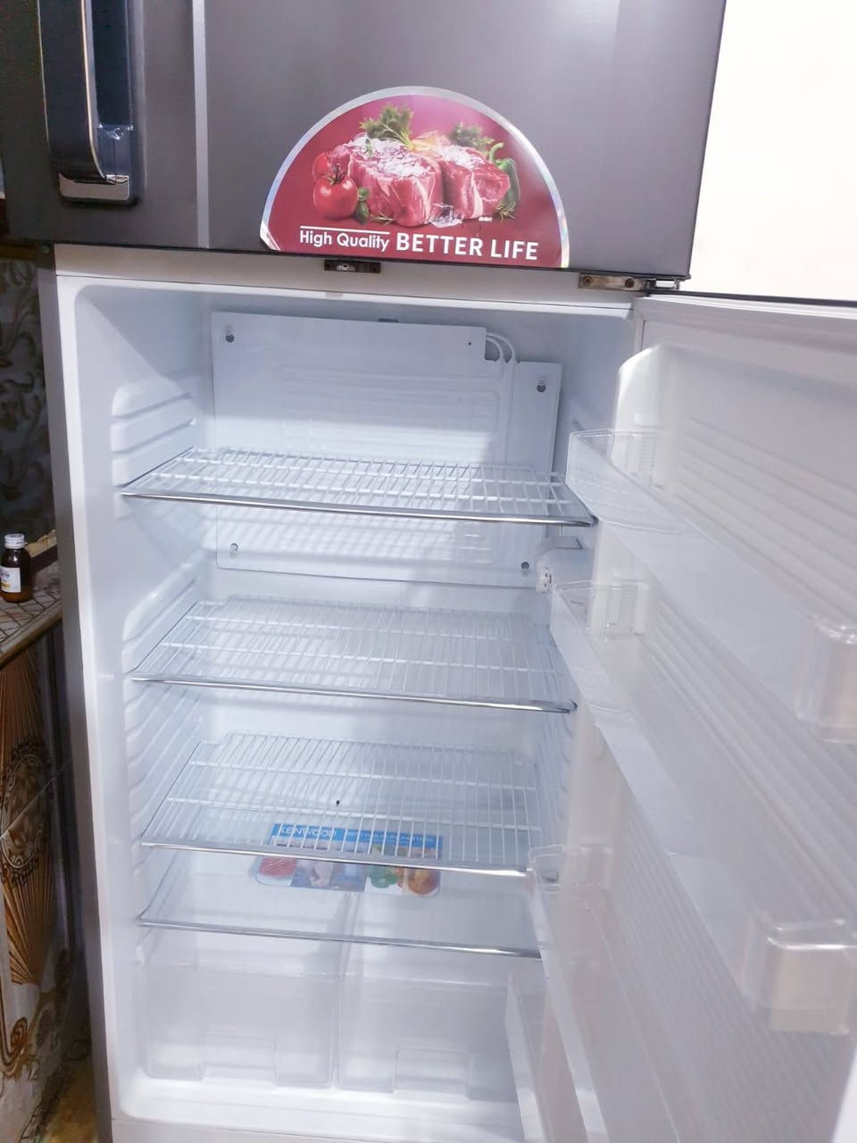 ثلاجة موديل Kenwood 
حجمها 24 قدم تبريد قوي وسريع 
واقتصادية في استهلاك الكهرباء 
سعرها 650 مكاني بغداد الشعب


**إذا كنت صاحب هذا الإعلان وتريد حذفه لأي سبب، رجاءا أرسل رسالة إلى الدعم الفني**