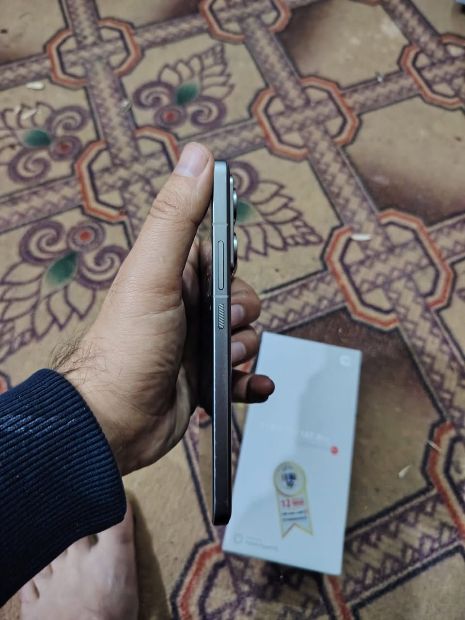 شاومي 14 تي برو
الذاكرة 512
مع جميع الملحقات 
الشاحن 120 واط 
ببجي 120 
بغداد الشعب أو الشورجه 
ماعندي توصيل 
السعر.   475
وهذا رقمي 
***********
