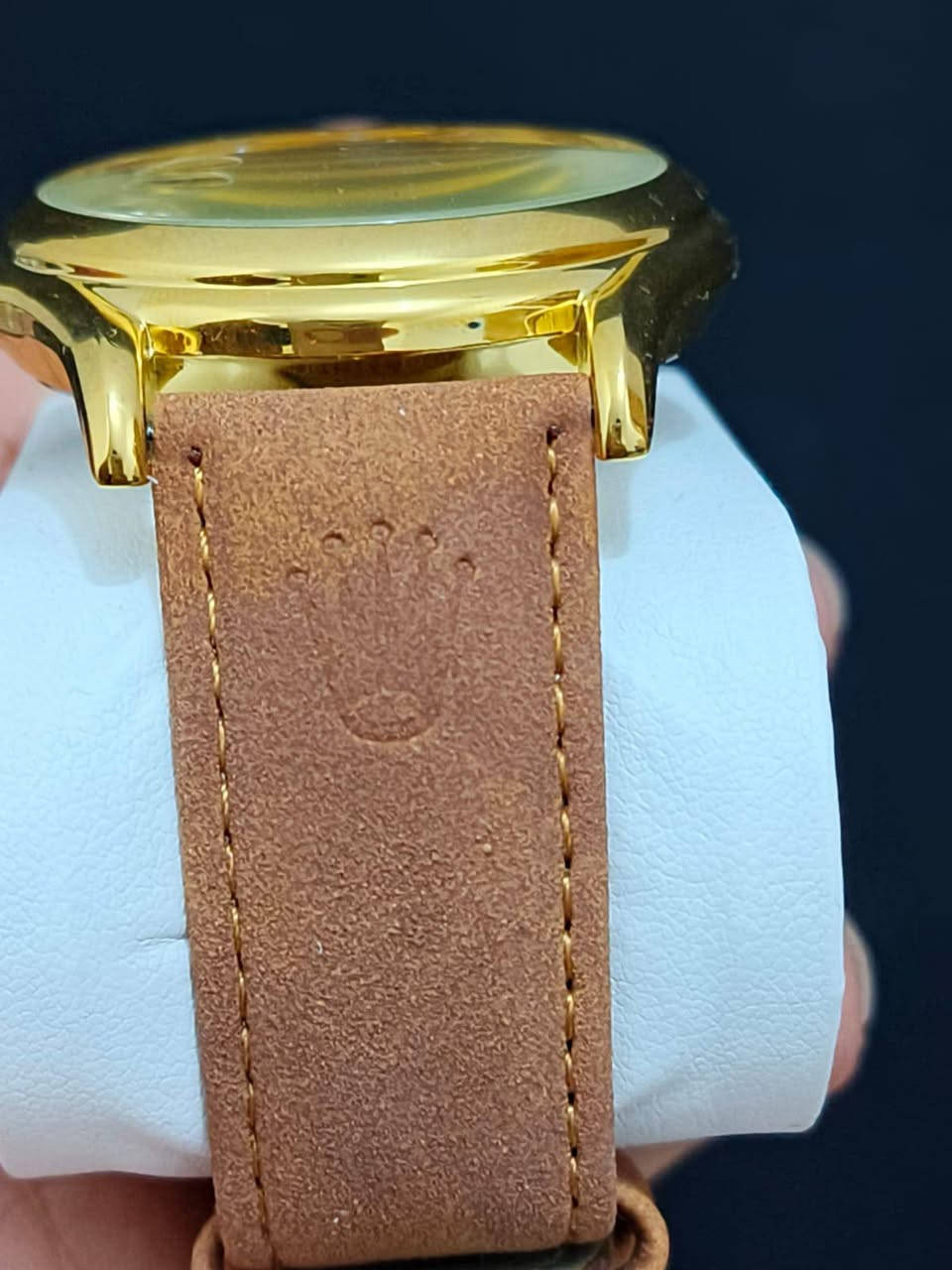 ساعة رولكس ب 17 الف مع التوصيل
جلد شامو 
نافذة تاريخ يومي
الظهر والقفل والسير مختم 
مع علبة رولكس كارتونية صغيرة
لامينوس ( الارقام مضيئة بالظلام )


**إذا كنت صاحب هذا الإعلان وتريد حذفه لأي سبب، رجاءا أرسل رسالة إلى الدعم الفني**