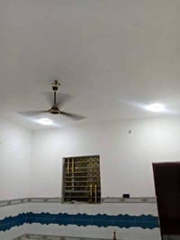 بيت للايجار وللبيع تجاوز يتكون من 4 غراف وصاله ومطبخ وصحيات وطارمه جبي...