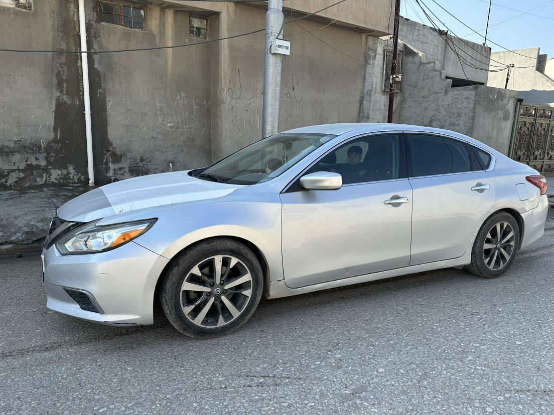 ئالتیما 2018 4پارجە ی هە یا بێژۆرێ سە نە وی دوو سالە بە سە چوە نرخ 108و مە جالە کی کە م ژ.م *********** أربيل, العراق
