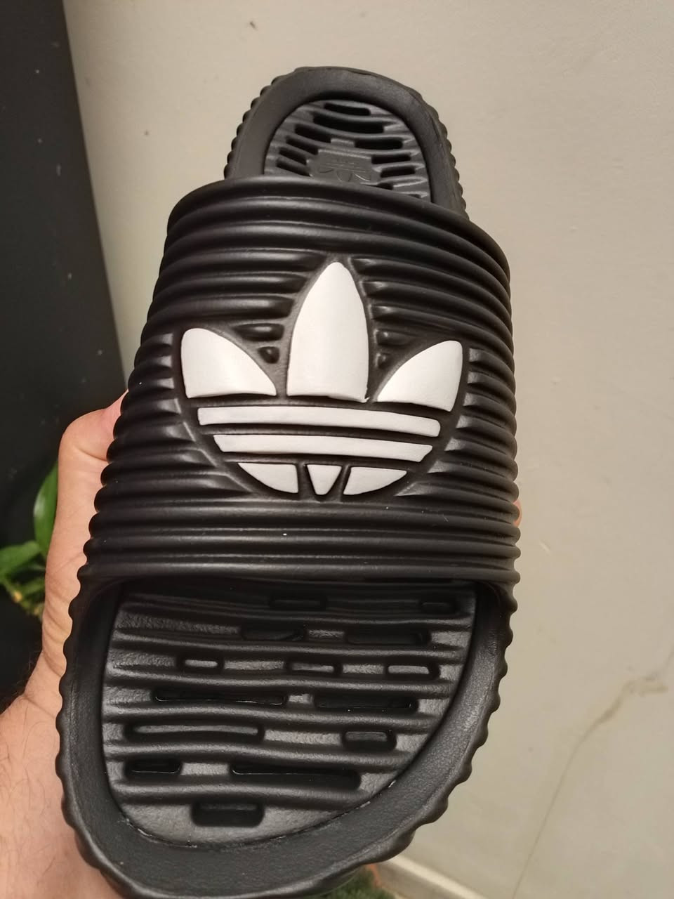 سلبير..(أديداس )

43.5
27.5سم
قطعه طيبه خفيف الوزن مصنوعه من الفوم الطري الناعم 
توصيل فقط. &&##@@


**إذا كنت صاحب هذا الإعلان وتريد حذفه لأي سبب، رجاءا أرسل رسالة إلى الدعم الفني**