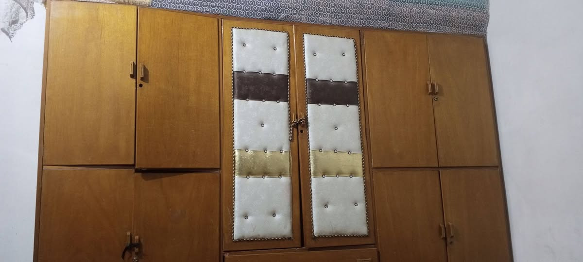 اخشاب لبيع في الموصل لاستفسار اتصل ***********
