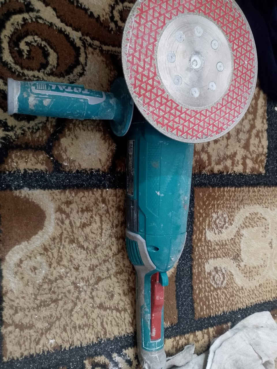 السلام عليكم من رخصت الادمن توفرت غراض باله مستخدمه بس نضيف والكل شغال ومامصلح ولامفتوح


**إذا كنت صاحب هذا الإعلان وتريد حذفه لأي سبب، رجاءا أرسل رسالة إلى الدعم الفني**