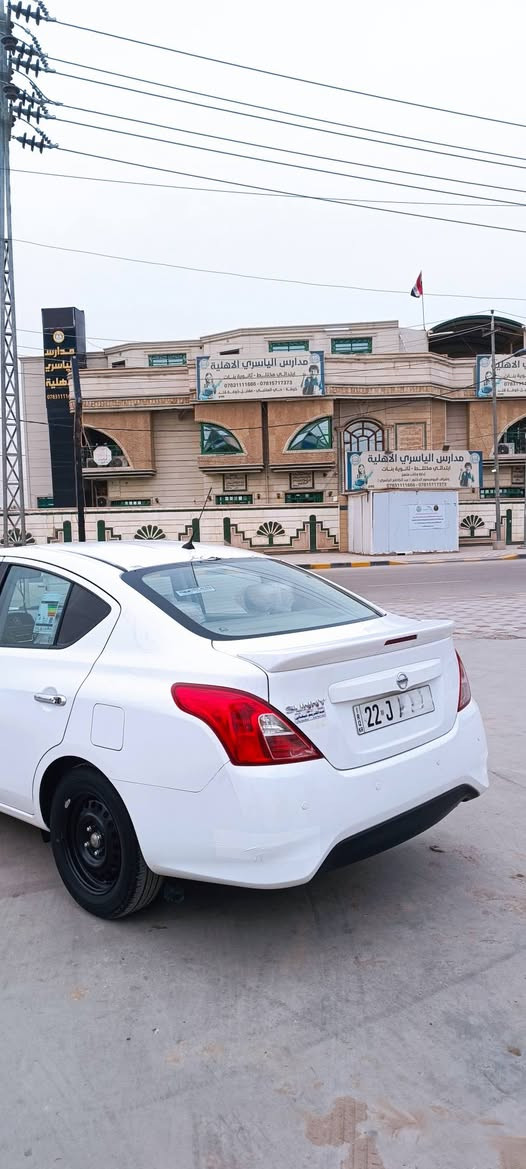 سلام عليكم.      للبيع فقط.  
نيسان صني هندي 2023 بليته زركه. اربيل بسم شركه وكالة تحويل ماكو اي مشكلة  ماشيه(50) ألف كفاله عامه على وضع الشركه بعدها زيرو كفاله من الصبغ والفتح والتبديل كير مكينه حداديه تبريد كفاله عامه السعر 115وبيها مجال قليل حك الجيه مكان السياره النجف للستفسار   *********** النجف, العراق
