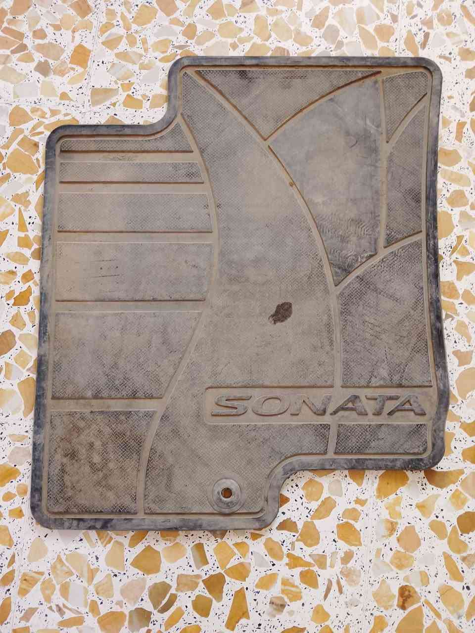 السلام عليكم كاعيات سوناتا مقدس 2009 بس الامامية فقط زوج نفس الي بالصوره للبيع


**إذا كنت صاحب هذا الإعلان وتريد حذفه لأي سبب، رجاءا أرسل رسالة إلى الدعم الفني**