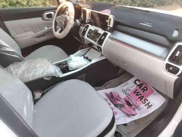 سورنتو 2023 ماشية 19500 ستة سلندر اخت الزيرو فول قماره حديد7راكب كشنات جلد باب الخلفي كهرباءكير ماوس مكفوله من كلشي تحويل ثاني يوم بغداد العبايجي اتصال ***********
