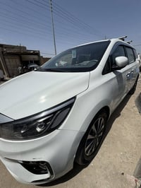 كيا سيدونا • ٢٠١٦ • رقم بغداد
