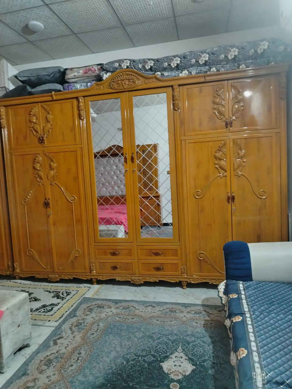 غرفة نوم للبيع صاج عراقي  جديدة استعمال قليل  للاستفسار ***********
