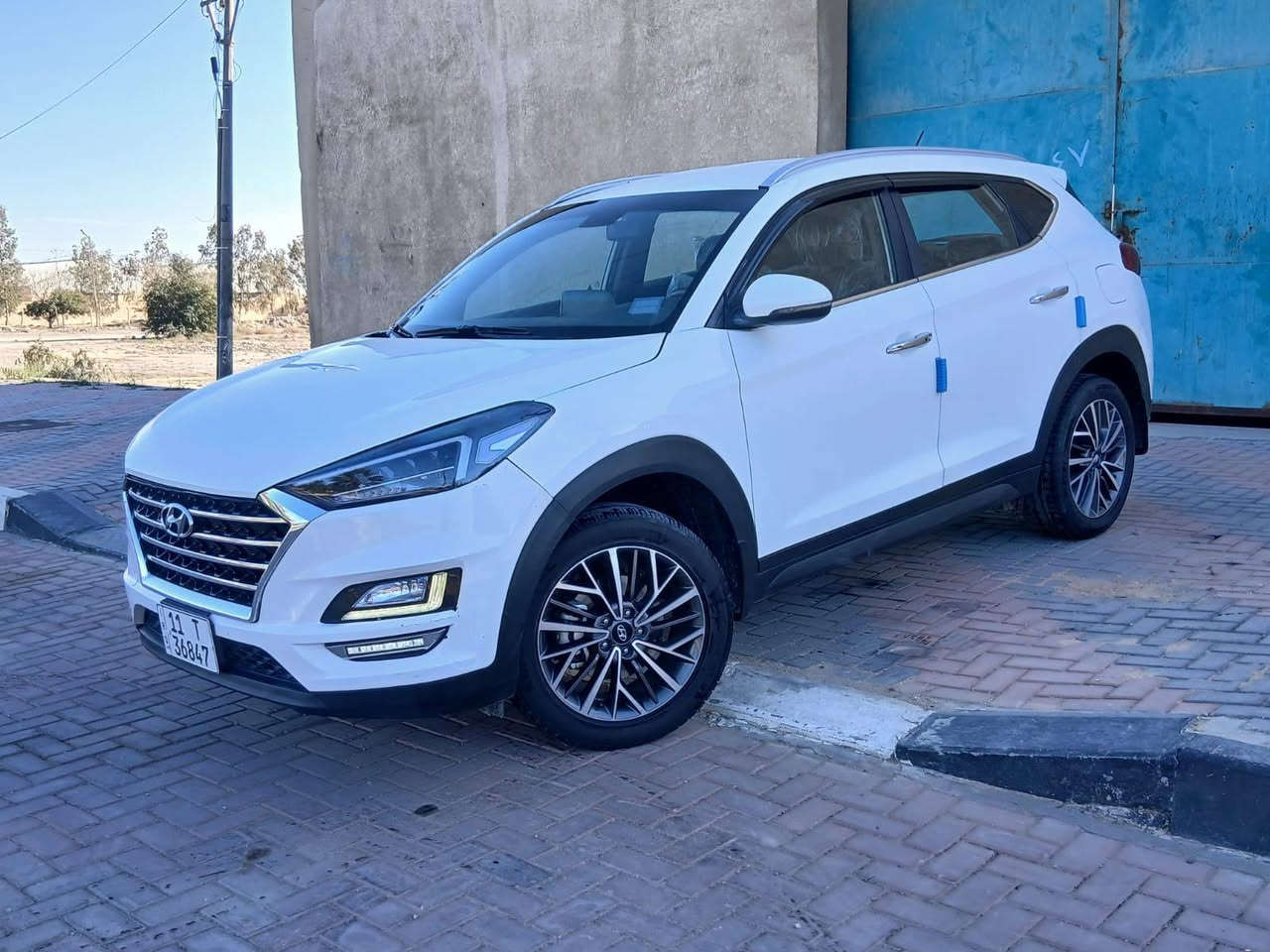 سلام عليكم سياره نوع توسان موديل 2020خليجي فول مواصفات عده البنرامه بصمه شاشه كامره حساسات تحكم ستيرن جهتين خمسه ويل كب خمس عدسات  شاير مري تحكم مري كشنات كهرباي جلد تدفاه تبريد تبريد قطعتين كفاله كير مكينه حداديه تخم تاير تبريد مكفوله من ضربه او تبدي عده قطعه وحده كلير اثر شخط بصيط العنوان كربلاء السعر178 بها مجال حق الجيه رقم***********الهاتف
