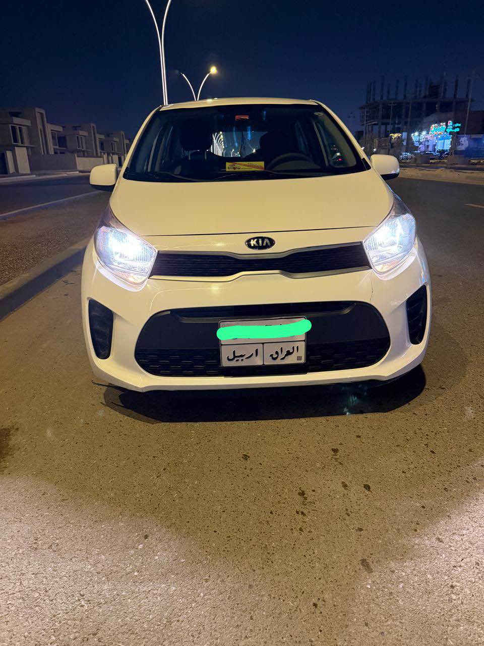 سلام عليكم كيه بيكانتو 2019 سياره خليجي كفاله عامه عده بارد بل جاملق المامي ورصعه بل جاملق الخلفي السياره ماشيه 70 الف بسم شركه سنويتهه منتهيه
تريد تحويل تريد وكاله
 سعرها  107وبيه مجال حك الجيه 
عنوانه بصره
*********** البصرة, العراق
