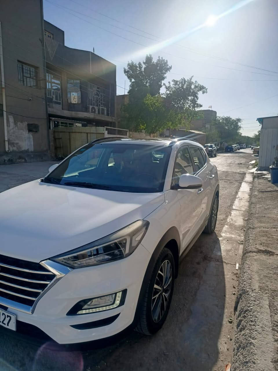 السلام عليكم
سياره توكسان خليجي 

موديل( 2020)

فوووول مواصفات ١/١ البانوراما 

بيها تبديل باب السائق قطعة اصلية بدون صبغ وربع جنطة صبغ  المحرك و الكير كفاله من فتح 

رقم بغداد الدولي الجديد

 مشروع وطني

ماشيه 100 الف

السيارة ب اسمي 

يعني من كلشي كاملة الياخذه مجرد تحويل ثاني يوم

مواصفاته /

لايت 5عدسات

بانوراما وبصمة تشغيل

بصمة ابواب

٣ انضمة قيادة

2كرسي كهرباء

أريل نفكيشن

شاشه ابل كار بلي البلادية مال توكسان 

شاحن واير ليس 

ثلاجه بلجكمجه

محرك ٢٠٠٠ دوش

اي بي اس

فول تحكم ستيرن

حاجب نهاري 

حساس امامي

حساس خلفي

كاميرا خلفية دوارة

مري شفط ويا القفل

سايد بريك بلرجل 

نضام ترحيب

ويل ١٨

مخرج Aux 

مخرج usb

مثبت سرعة

اشاير بلمري

يدات نيكل 

قطعتين تبريد

والسيارة داخله هزه جديد 

ومجدد السنوية 

ومتحول الرقم الجديد 

يعني الياخذة مجرد تحويل سنوية لل2031 + تخم تاير جديد  للاتصال *********** 
السعر 195 وبيها مجال
