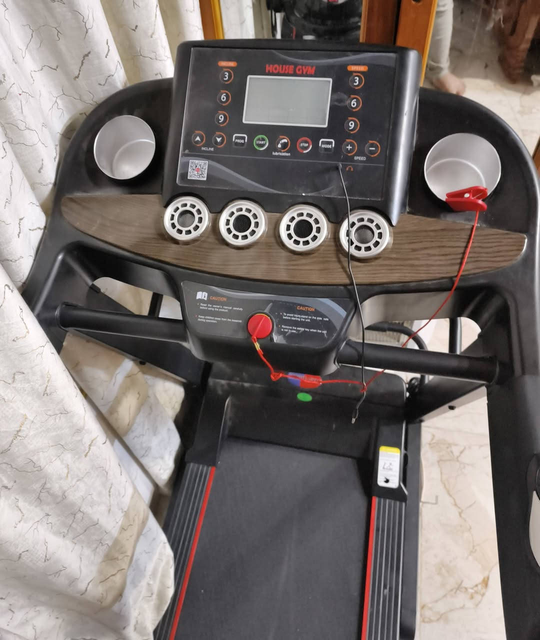 جهاز جري جديد مستخدم خمسه ايام مكاني موصل السعر 450بي مجال الشرايه رقمي هاي واتساب او اتصل***********
