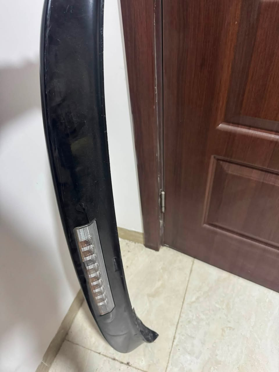 سپايدر لون اسود  جديد ونضيف لوك شغال
السعر 40 الف وبينو مجال الشراي يجي خاص او يتصل على هذا الرقم ***********
