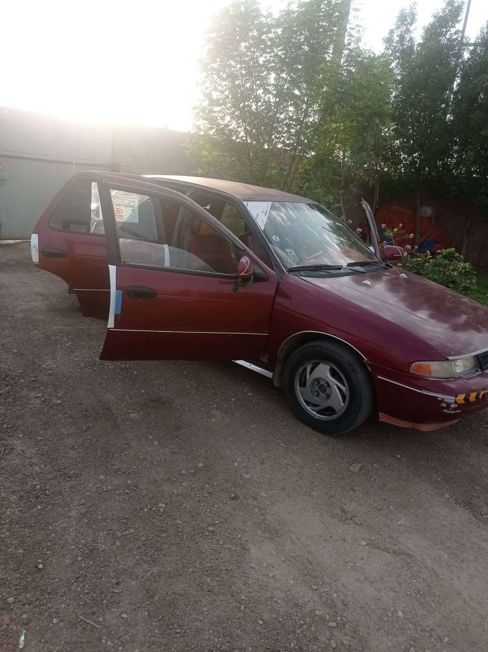 سلام عليكم كيه سيفيه للبيع موديل 93رقم بغداد جديد نكليزي بسمي سياره جديد وحلوه كير عادي السعر 32وبيه مجال مكاني الكوت الأحرار ***********
