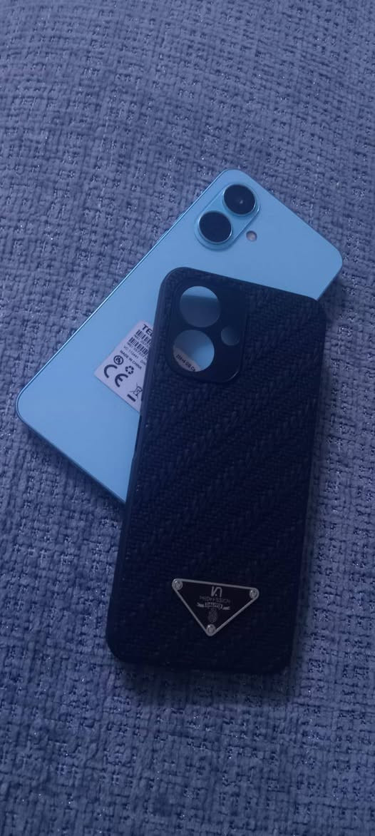 TECNO
الذاكره :256
الكامره الخلفيه:13m
الكامره لأماميه:8m
البطاريه 5000m
سعر ١٧٠ المكان حي اور الجهاز أستعمال قليل


**إذا كنت صاحب هذا الإعلان وتريد حذفه لأي سبب، رجاءا أرسل رسالة إلى الدعم الفني**