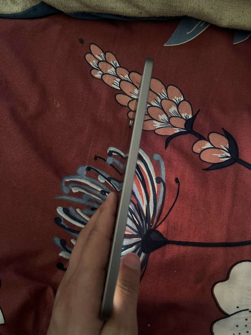 ايباد للبيع ميني 7 استخدام شهر بطاريه 100 عددت الدورات 53 كارتونه موجوده بس شاحنته ماكو للبيع سعره 525 مكاني بغداد رقمي ***********
