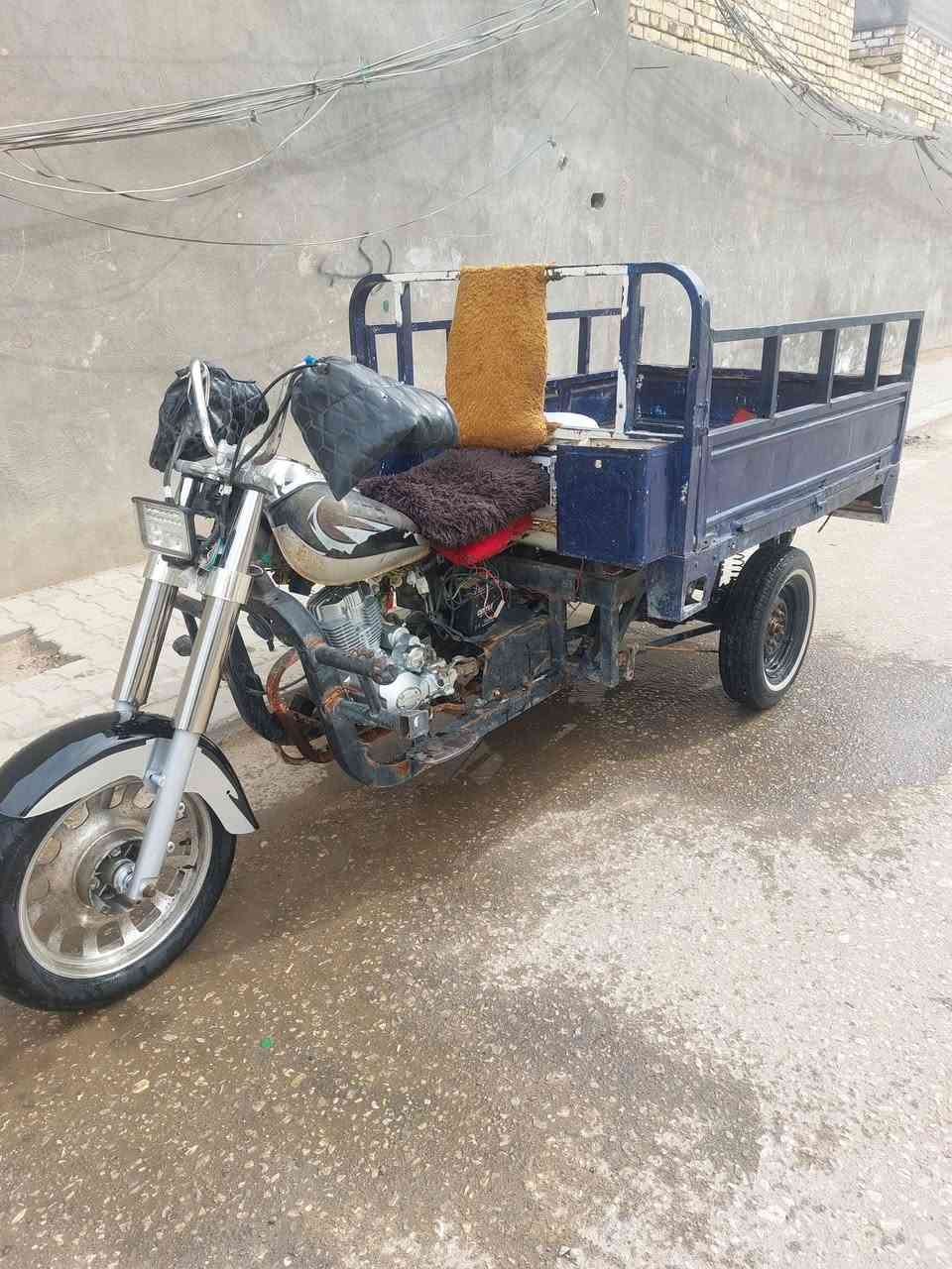 السلام عليكم ستوته ام تي ار للبيع كلك موديل 2008 الستوته معمره جديد كله ماكينه 26 تايرات 26 جيرسشغاله ستوته ما عايزه برغي شاص مقفول كفاله عامه نقره سلف الاستفسار خاص او على الرقم *********** السعر 800
