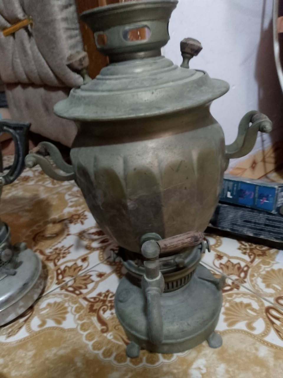 السلام عليكم شويه خلي نغير على الانتيكات قديمه وبسعر مناسب


**إذا كنت صاحب هذا الإعلان وتريد حذفه لأي سبب، رجاءا أرسل رسالة إلى الدعم الفني**
