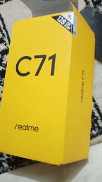 ريلميC 71 للبيع صار 3اشهر من شتريتة الذاكرة 128سعر100وبي مجال مكاني بغ...