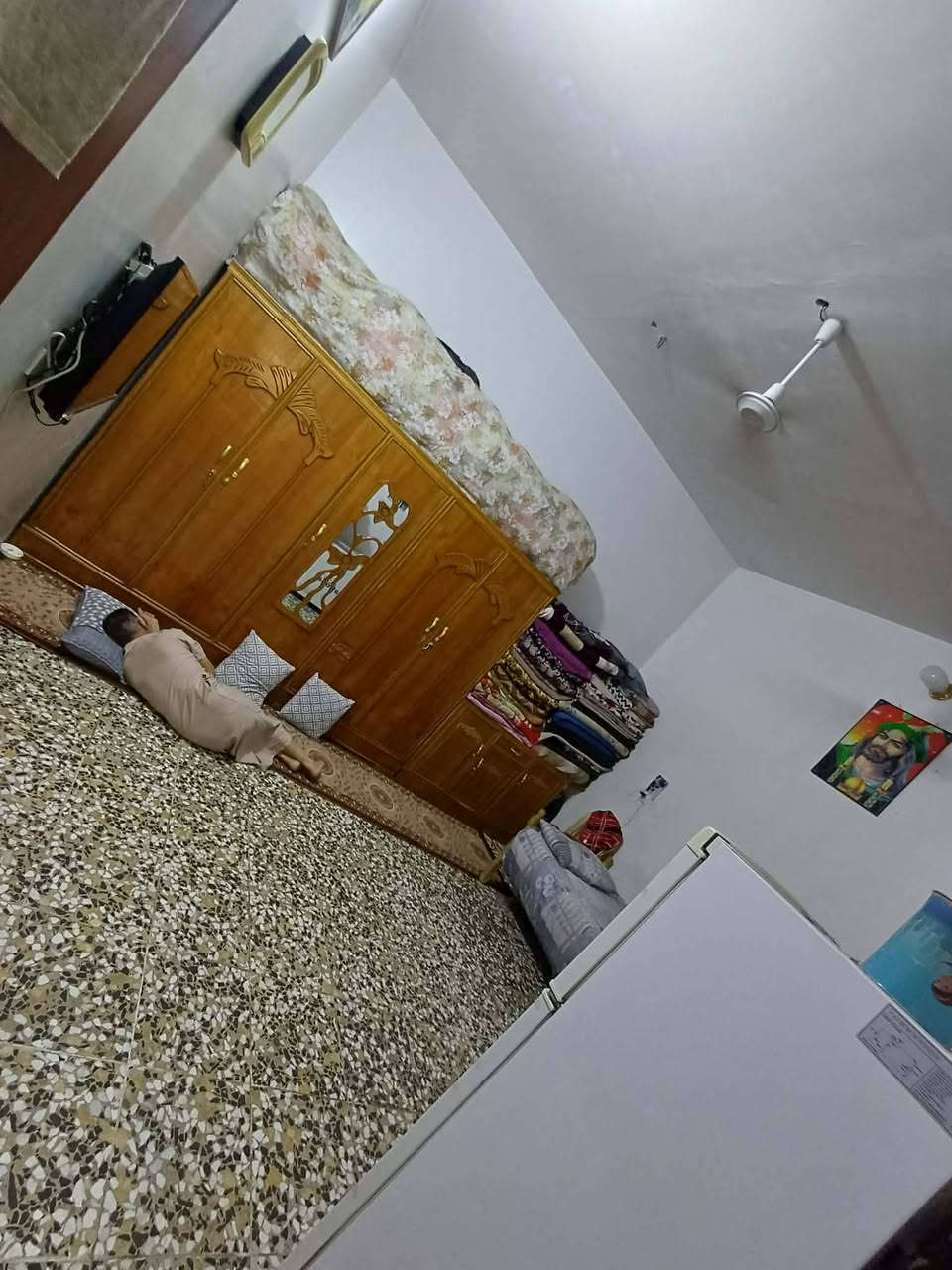 سلام عليكم بيت زراعي للبيع/مكانه مشتل بلديات قرب تقاطع المشتل بضهر مجمع الفلسطيني خدمات كامله//طابق  ونص//نزال 18 واجه 5// 90 متر البيت واقع حال 92 غرفتين وصاله ومطبخ وخدمات وطرمه مثل مموضح
السعر 120 وبي مجال بسيط
لتواصل خاص او واتس***********
سلام عليكم بيت زراعي للبيع/مكانه مشتل بلديات قرب تقاطع المشتل بضهر مجمع الفلسطيني خدمات كامله//طابق  ونص//نزال 18 واجه 5// 90 متر البيت واقع حال 92 غرفتين وصاله ومطبخ وخدمات وطرمه مثل مموضح
