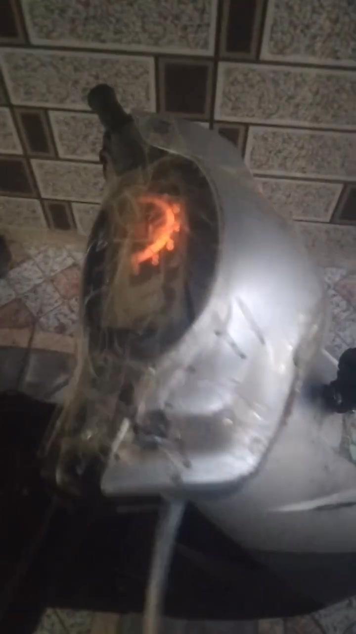 سلام عليكم ذبانة للبيع نضيفة كهربائيات شغالة بس سلف ما يشتغل لسعر ٢٥٠


**إذا كنت صاحب هذا الإعلان وتريد حذفه لأي سبب، رجاءا أرسل رسالة إلى الدعم الفني**