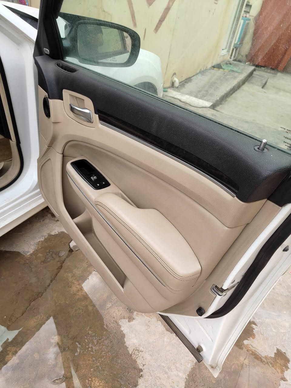 السلام عليكم
موديل 12 رقم شمالي أماني الجديد خليجي دواخل بيجي بدون ظرر بيها حزام صبغ 
بس بل خارج مصبوغه مكرك كير تبريد كله شرط محدث 23

اخوان رجا بس الشراي يجي خاص أو بل خدمه السعر 152


**إذا كنت صاحب هذا الإعلان وتريد حذفه لأي سبب، رجاءا أرسل رسالة إلى الدعم الفني**