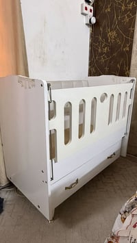 أثاث أطفال • للبيع