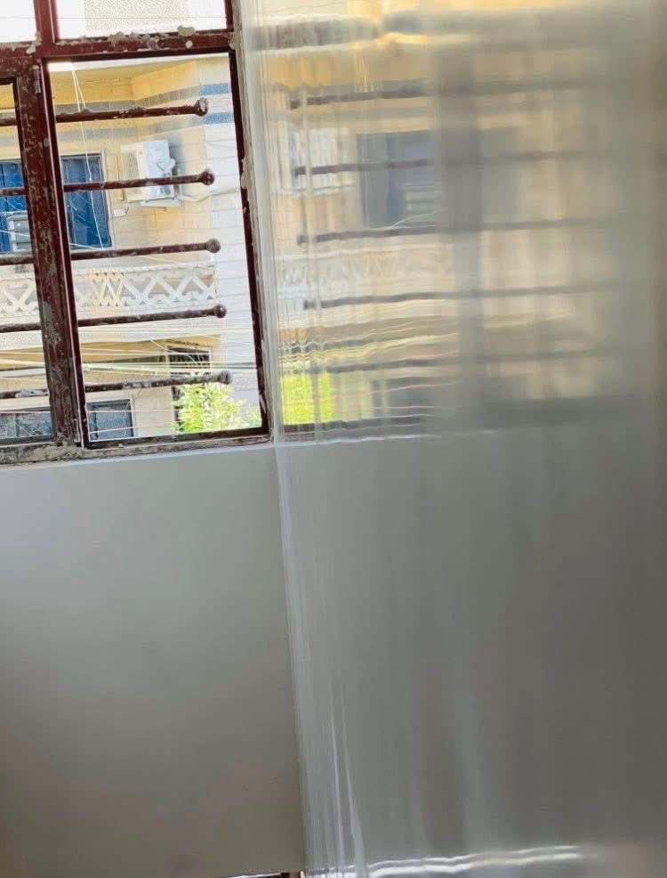 خلفه جص وبورك وتشميع شغل مساطر حته السكف مساطر  متفرغ وشغل درجه اولى(ملاحضه)تنطي بيت نضيف تستلم بيت نضيف بغداد ونشتغل بكل مناطق بغداد ***********
