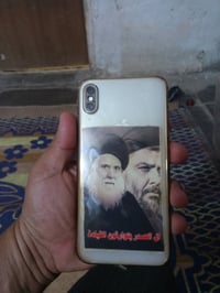 آيفون اكس ماكس • نضيف • بطارية ٨٠