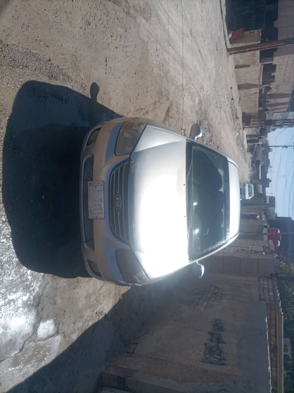 سياره اسبكتره خليجي محرك 1600 كير سيراتو مكينه بيها تبخير تبريد نقص غاز صدرها مابي شي جديد فقط ضخه بل باب بدون دواخل السعر 65 عنوان بغداد ابو غريب رقم ***********
