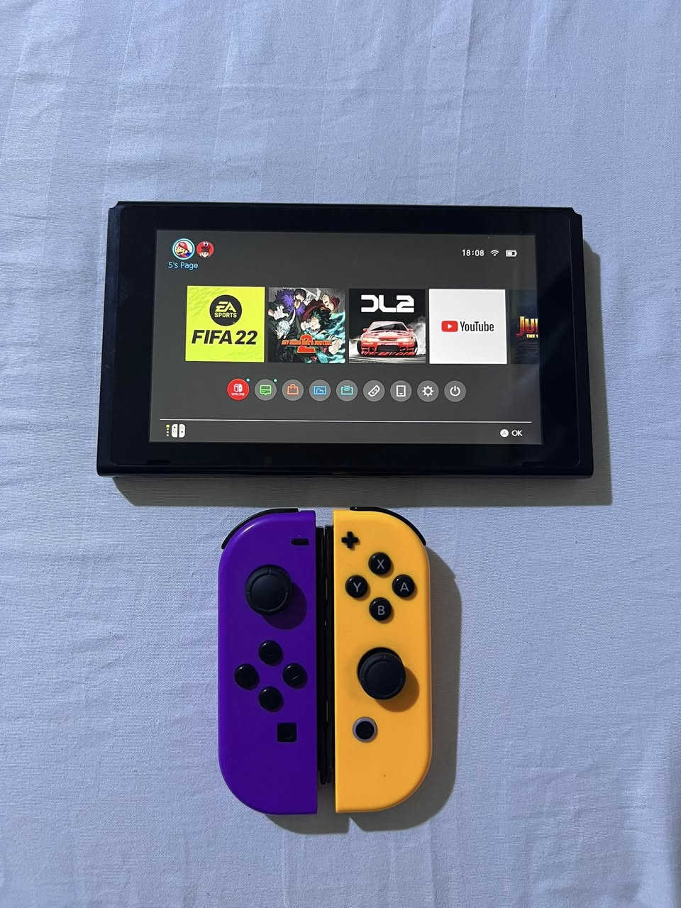 مرحبا شباب🌹
نتندو سوج الياباني مو الصيني جهاز نضيف استخدام قليل
شحنة ممتاز ازرارة كلهن شغالة يجي وياة:
* شاحنة اصلي مالتة
*حافضة
* ٣ كاترجات لعبة فيفا ٢٢ و جومانجي و ماي هيرو
*وادابتر لشحن
سعرة 220 وبي مجال للشراي


**إذا كنت صاحب هذا الإعلان وتريد حذفه لأي سبب، رجاءا أرسل رسالة إلى الدعم الفني**