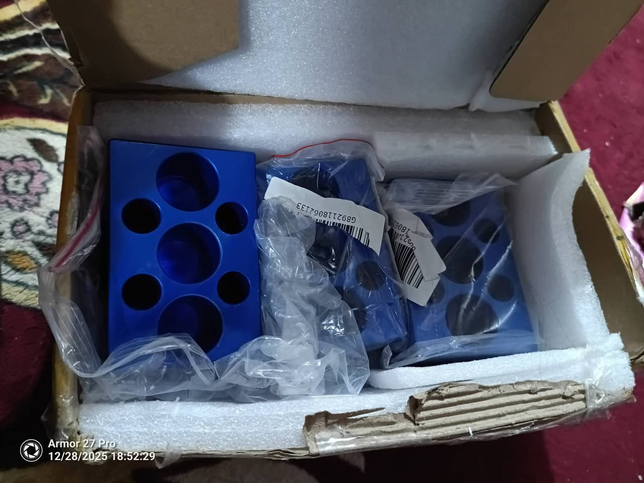 شنو هذا شو سعرة غالي بالموقع منو يستخدمة
الي يفيدة يخلي سعر وبالعافية 3 قطع موجود

مبرد PCR معياري مزود بمنظم حرارة منخفض الحرارة، صندوق ثلج ألومنيوم مبرد مسبقًا، حامل أنابيب طرد مركزي ٠٫٢/١٫٥/٢/٥/١٠/١٥/٥٠ مل، عبوة واحدة
لطلب الاتصال على الرقم 
***********
