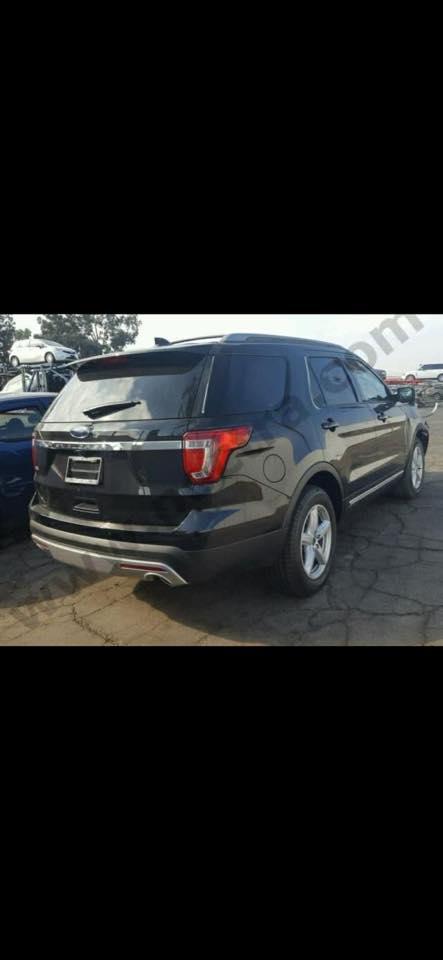 السلام عليكم
فورد اكسبلور اريد  بيع او مراوس بحدث 
السيارة  موديل  2017 ماشيه 140 الف كيلو مو ميل
مواصفات ال XLT المعروفه 
محرك 3.5 تنفس طبيعي سته سلندر 
وتو ويل السياره

بيها صبغ جاملغ ونص بنيد وبيها باب خلفي جهه سايق كلير من امريكا

شاشه جبيره 
عداد ٣ شاشات
كشناات امامي كهرباء
حساسات ورادار خلفيه 
نقطه عمياء
٧ راكب
٣ قطع تبريد

صندوك كهرباء

تشغيل عن بعد

بصمه ابواب ودخول ذكي

عليها ويل SRT ب 15 ورقه وتخم تاير جديد بعده

حيل مكعد شكلها ونصبتها حلوه حيل
***********
