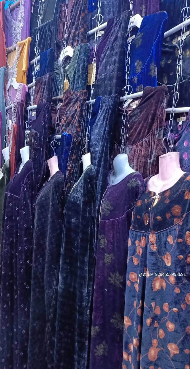 يوجد لدينا دشاديش و تراكات نسائية شتوي تخفيضات عروضات الخاصه شتوي تخفيضات تنزيلات تصفية محل عنوان كركوك راس الجسر عمارة اكرم مجيد محل الاستاذ هيثم عروضات مستمرة تنزيلات تصفية محل عروضات خاصه 60%


**إذا كنت صاحب هذا الإعلان وتريد حذفه لأي سبب، رجاءا أرسل رسالة إلى الدعم الفني**