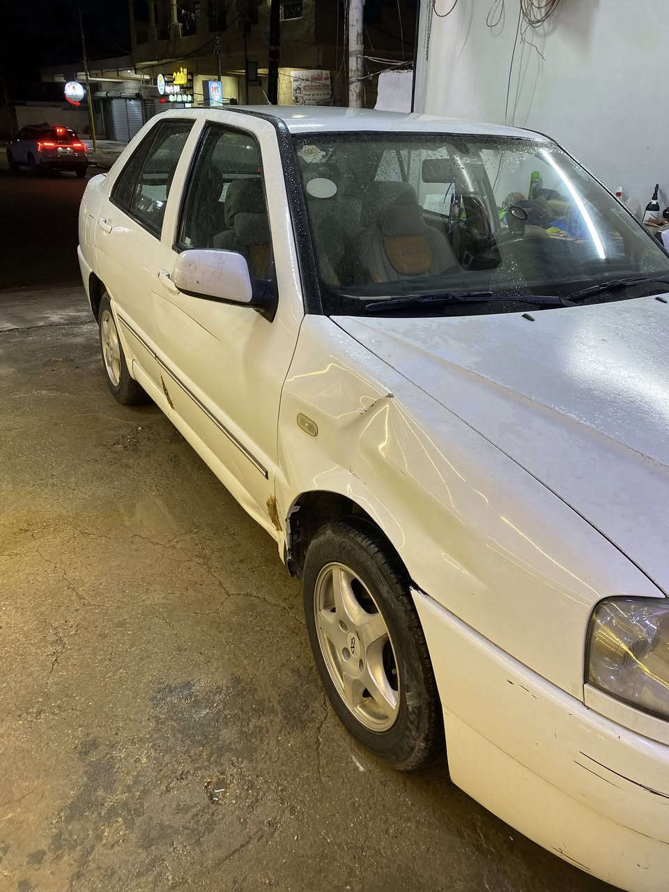 سلام عليكم شيري كوين ٢٠١٠ بسمي سنويه ورقم جديد مصفره غرامات تحويل ثاني يوم مكفوله من الصبغ بيهه طخه بل جاملغ مثل ماموضحه سياره جديده ماشيه ١٥٩ حقيقي كير محرك بلادي مال شركه سياره بلاديه ماملعوب بيهه كلشي صدر جديد امامي خلفي كله جديد تبريد ثلج عنوان بغداد الدوره لستفسار *********** سعر ٤٠وبيهه مجال
