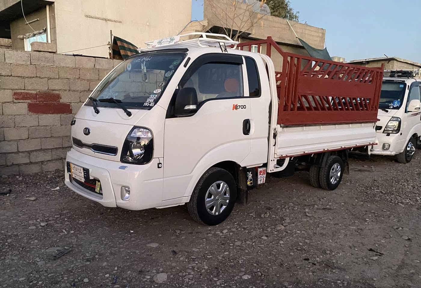 كيا حمل رقم كركوك مشروع وطني شرط التحويل موديل 2018
سنةوي2028
بلادي محرك كير تبريدكلو شرط شاصي شرط مكان السياره كركوك
بدون ضرب بدون صبخ كفالة عامة

ماشي 195الف

السعر 130 وبي مجال تصال ***********
***********
