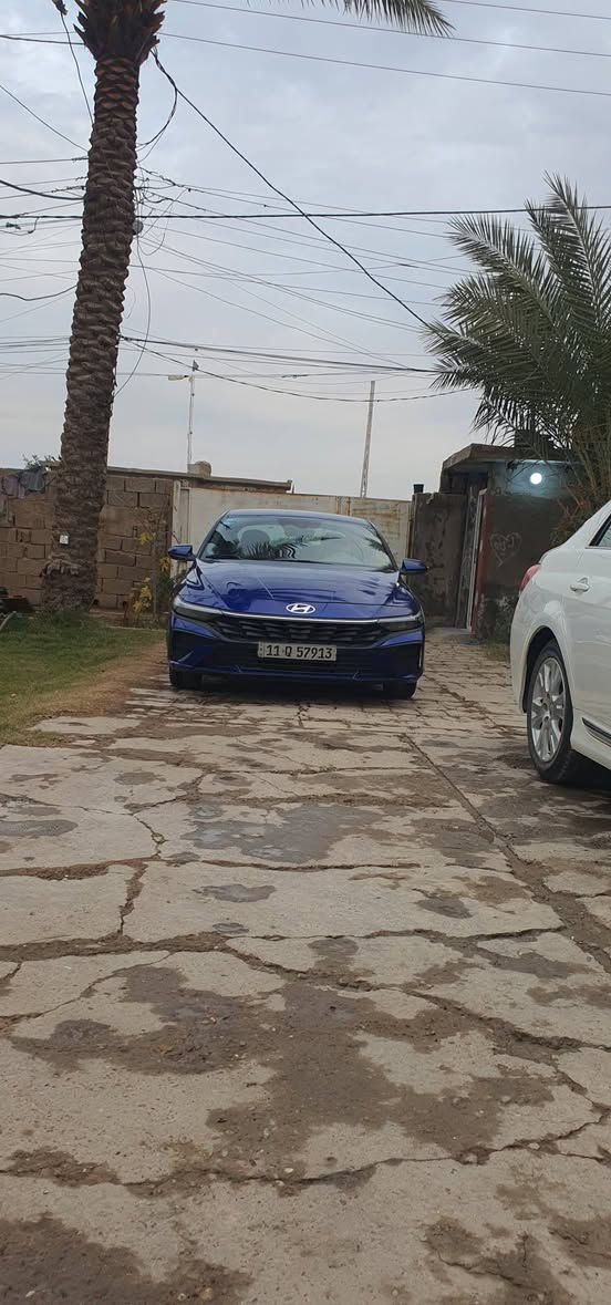 البيع فقط بل اقساط المشتري فقط من سكنة بغداد 

المقدمه 75 ورقه.    القسط الشهري 3 اوراق 

هونداي النترا موديل 2024 وارد أمريكي حادثهه فقط جاملق و بنيد 

باقي السياره كلهه ليبل واحد السياره مكفوله من الضربه و الصبغ و التبديل و الشخط 

حجم المكينه 2000 دوش المرغوب 
.
كير مكينه مكفول صدر أمامي و خلفي جديد تخم تاير جديد تدفئة و تبريد ثلج ماشيه 20 كم 

المواصفات/// تحكم ستيرن جهتين///بصمة تشغيل ///بصمة أبواب 

تشغيل عن بعد/// إشارة ترحيب//// اناره داخليه //

لد نهاري أمامي و خلفي///// نضام توقف ذاتي ////مانع انزلاق 

نضام سبورت ///نضام ايكو ///حساسات خلفيه/////// كامره دواره كروز سرعه ////انضمه قياده/// نقطه عمياء/// رادار امامي و خلفي

 قياده ذاتيه/// شاشه دجتيل 

السياره بسمي رقم بغداد الجديد هزه جديده السنويه ل 2030

تحويل مباشر 

العنوان بغداد الرستميه 

للإستفسار ***********    ////////////***********

كل تفاصيل السياره بل منشور سونار و صور الحادث 

الشراي يتصل و يدلل
