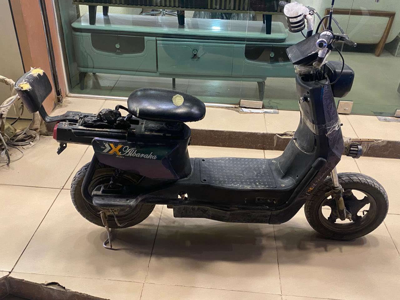 راجة شحن بطاريات جديدة عقل جديد السعر 100 بها مجال بسيط الرقم***********
