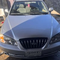 هونداي النترا موديل ٢٠٠٥ السياره مصبوغه عام تدفئة تبريد شغال كير ومحرك...