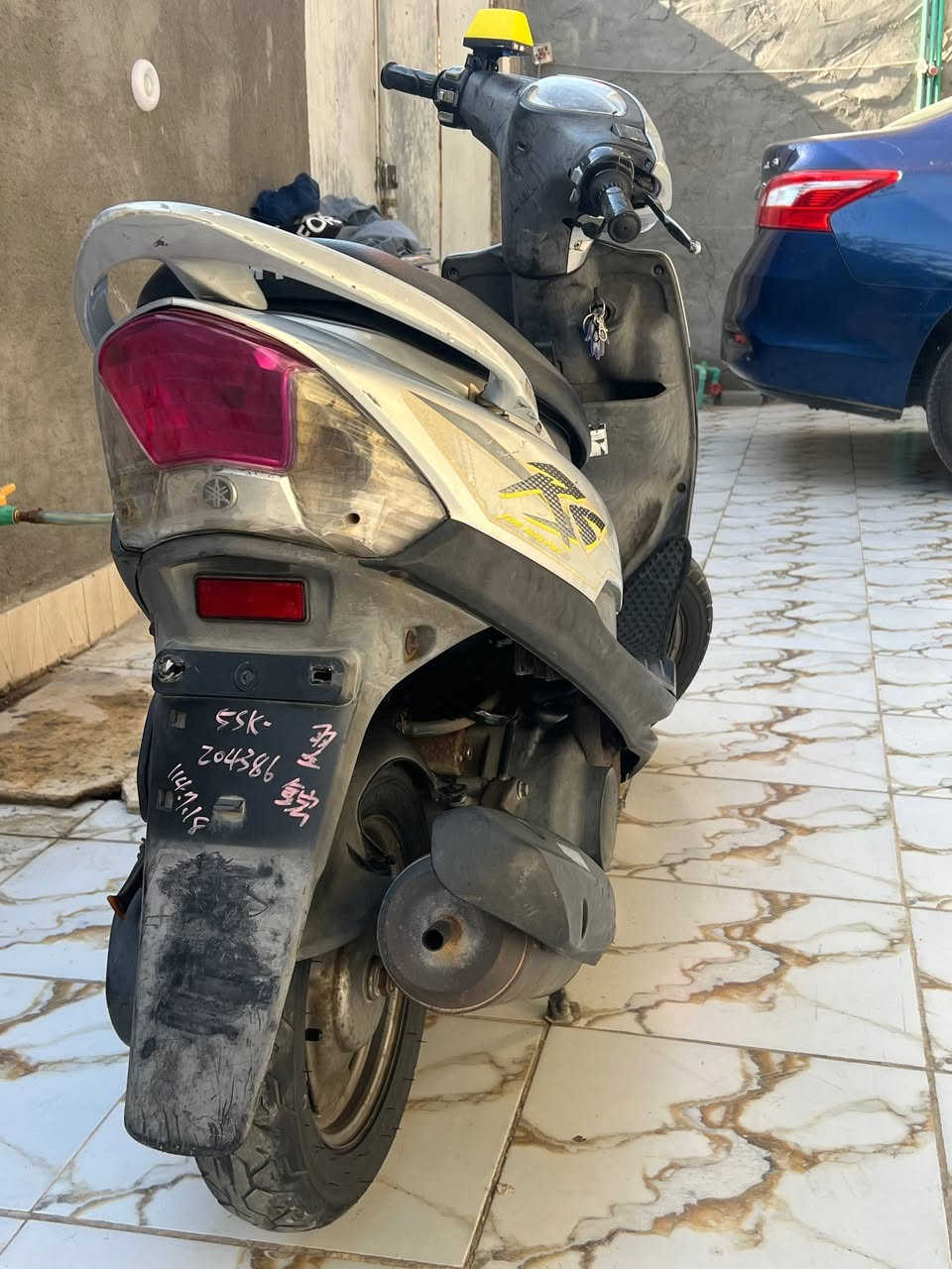 السلام عليكم ورحمة الله وبركاتة
ماكس عدله للبيع صايرلهه شهر من نزلت من الحاويه 
كهربائيات شغاله كلهن 
اشاير كلوبات كلهن شغلات 
الدراجه ما بيهه نقص 
السعر خاص


**إذا كنت صاحب هذا الإعلان وتريد حذفه لأي سبب، رجاءا أرسل رسالة إلى الدعم الفني**