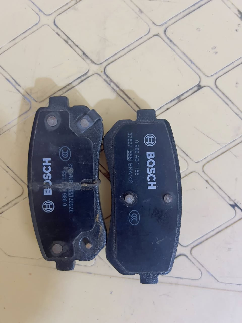 ويل ارتي امامي بية فطر ودسكات قيم وأخذ الويل كامل غراضة بوربرن  ***********
