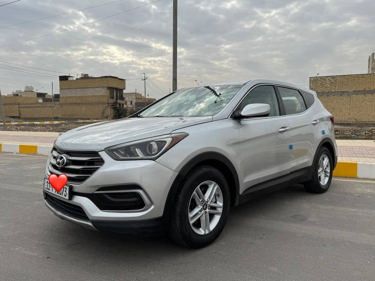 سلام عليكم سنتافي 2018🔴🔥 سيارة وارد أمريكي حادثة فقط بنيد 🔴 سيارة 4 سلندر نص فول مواصفات اعتيادية تحكم ستيرن انضمة قيادة نضام فينو سماعات كامرة خلفية دوارة دواخل جلد مطعم لونين سيارة ب الحقيقة تخبل احلى من الصور ماشية 95m🔴فقططط سيارة كارتون مال بيت وما متعوبة وكلش محافضين عليها دينار ما تذب علية  مكان السيارة ناصرية للاستفسار ‭٠٧٧٣ ٢٠٤ ٨١٦٦‬
