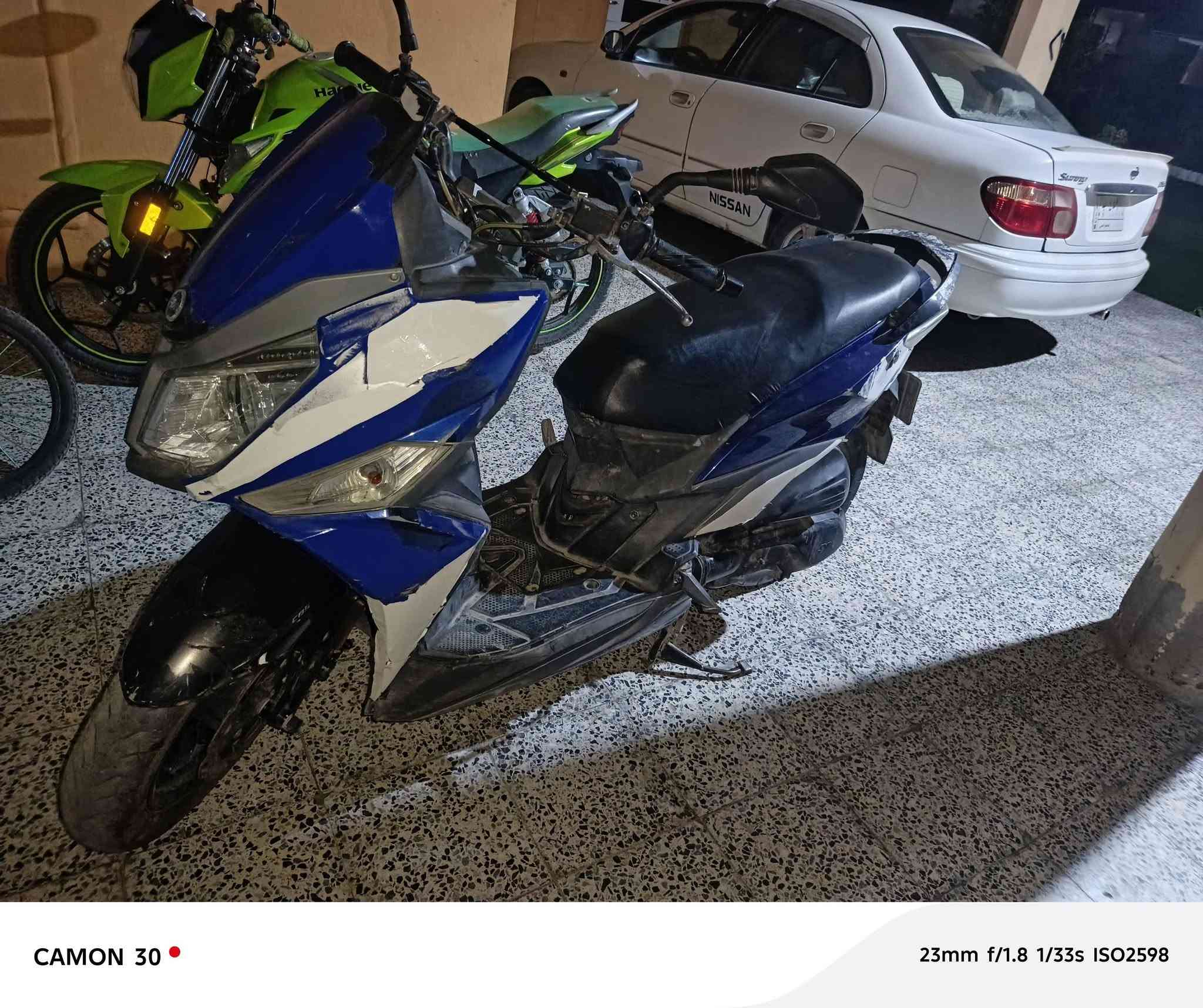 سايم رص  للبيع مسجل رقم انكليزي محرك مفتوح.. يرادله ترتيبات.. دراجه ناعمه.. للبيع السعر ب ٩٠٠ . مكاني رمادي. ***********

