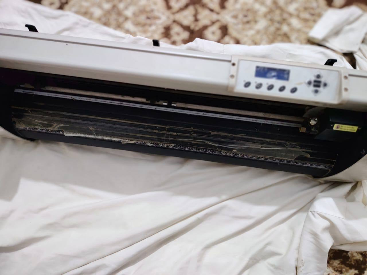 سلام عليكم طابعه للبيع جديده ما مستعمله هواي الاستفسار ***********
