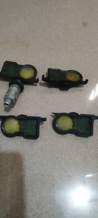 للبيع  تخم حساس مال كورلا بلادي موديل 20 21 22  السعر 70 الاتصال ع الر...