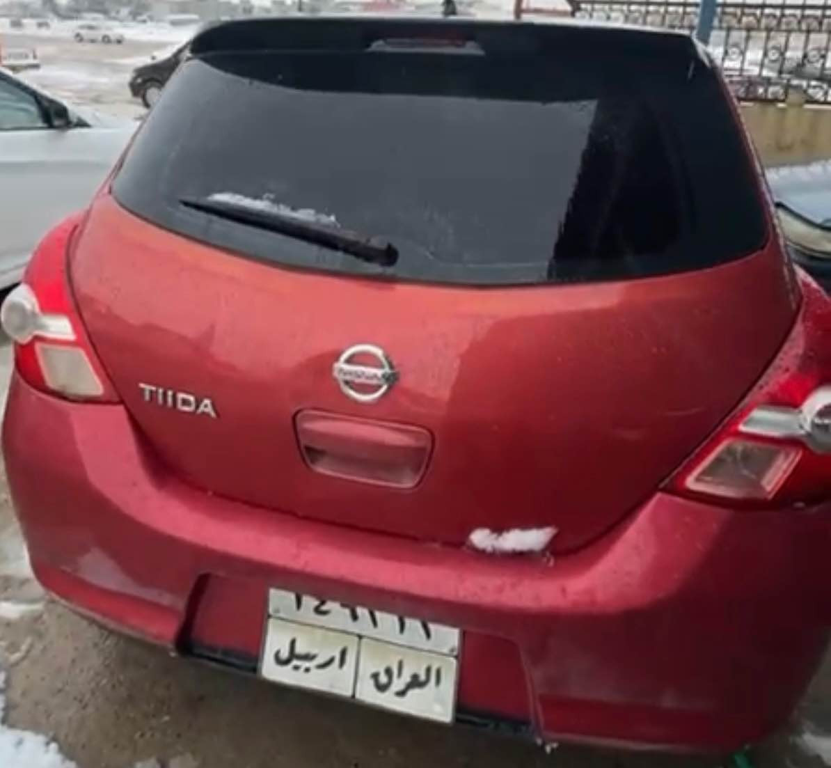 نيسان تيدا ياباني موديل 2010
كير توماتيك كير محرك شرط 
بيها 5 قطع ونص صبغ  بدون شاصي 
 رقم اربيل مكان السياره دهوك
 عليها غرامه 3 $ ينزل من السعر
سعر 70 $ مجال شرط التحويل 
رقم تلفون *********** دهوك, العراق
